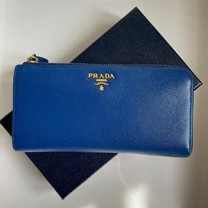 Prada Saffiano Leather Zip Wallet (Bluette color)